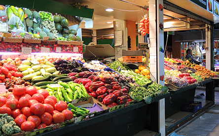 Marktstand auf Mallorca - by Fabian Walden / flickr